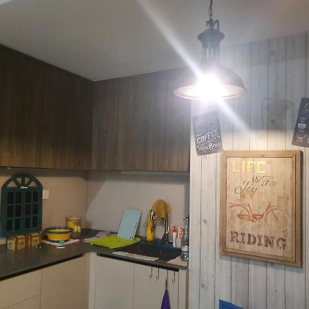 Studio Near Klcc And Lrt With Superb View Куала Лумпур Екстериор снимка